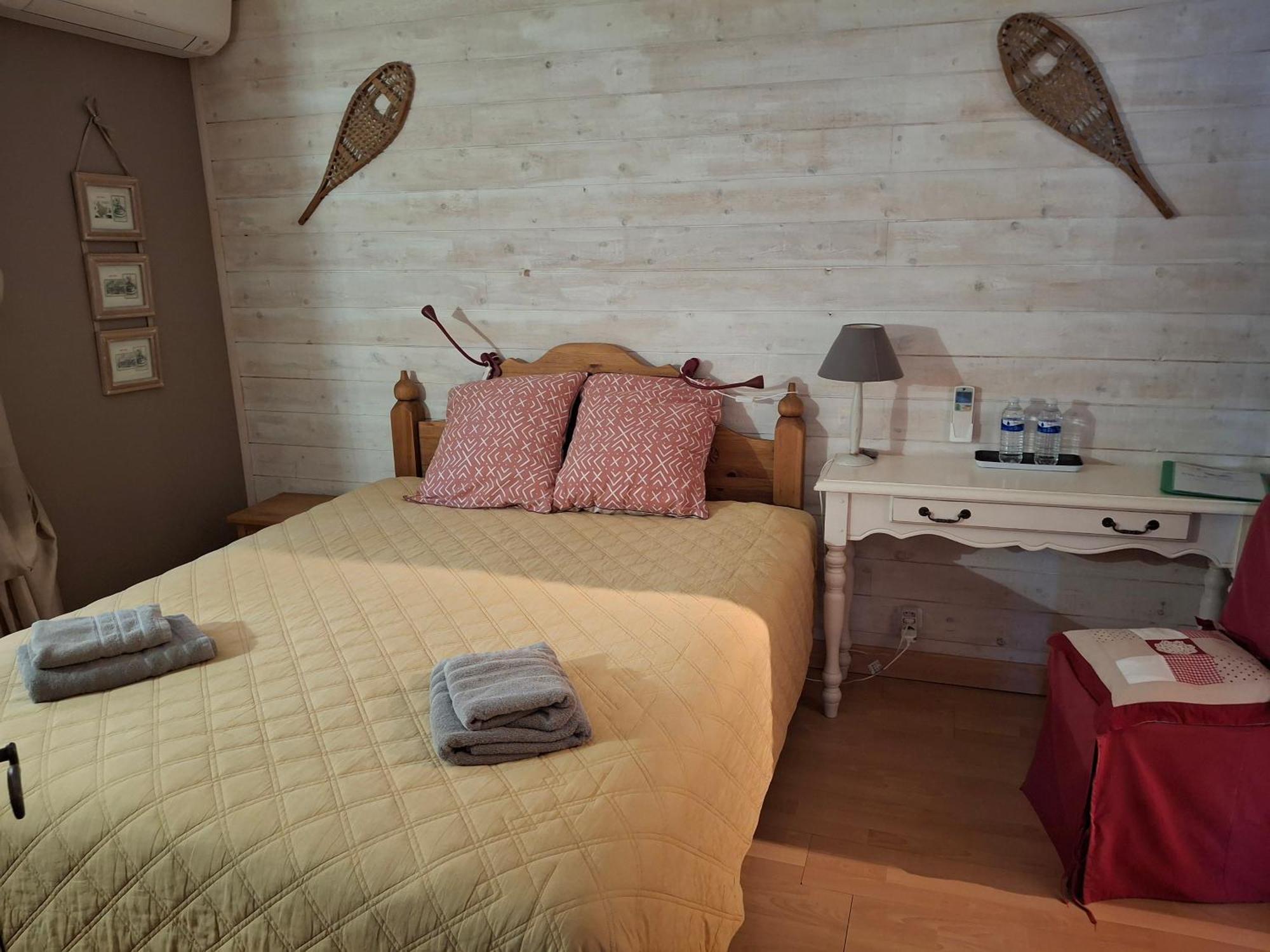 Villa Regain Chambres Et Table D'Hotes 그레올리에 외부 사진